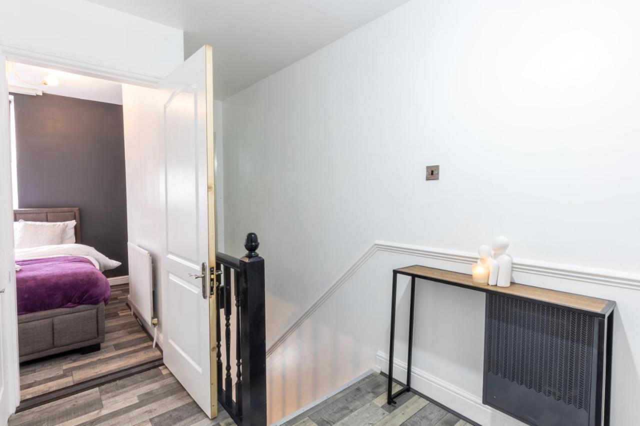 The Stratford Victoria Villa London Bagian luar foto