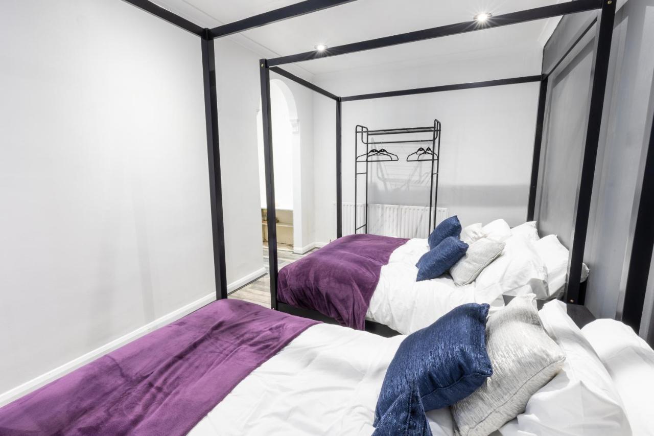 The Stratford Victoria Villa London Bagian luar foto
