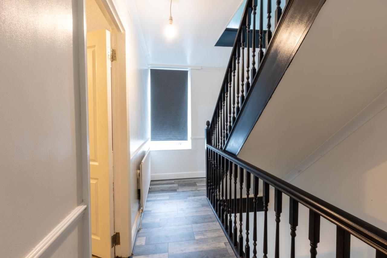 The Stratford Victoria Villa London Bagian luar foto